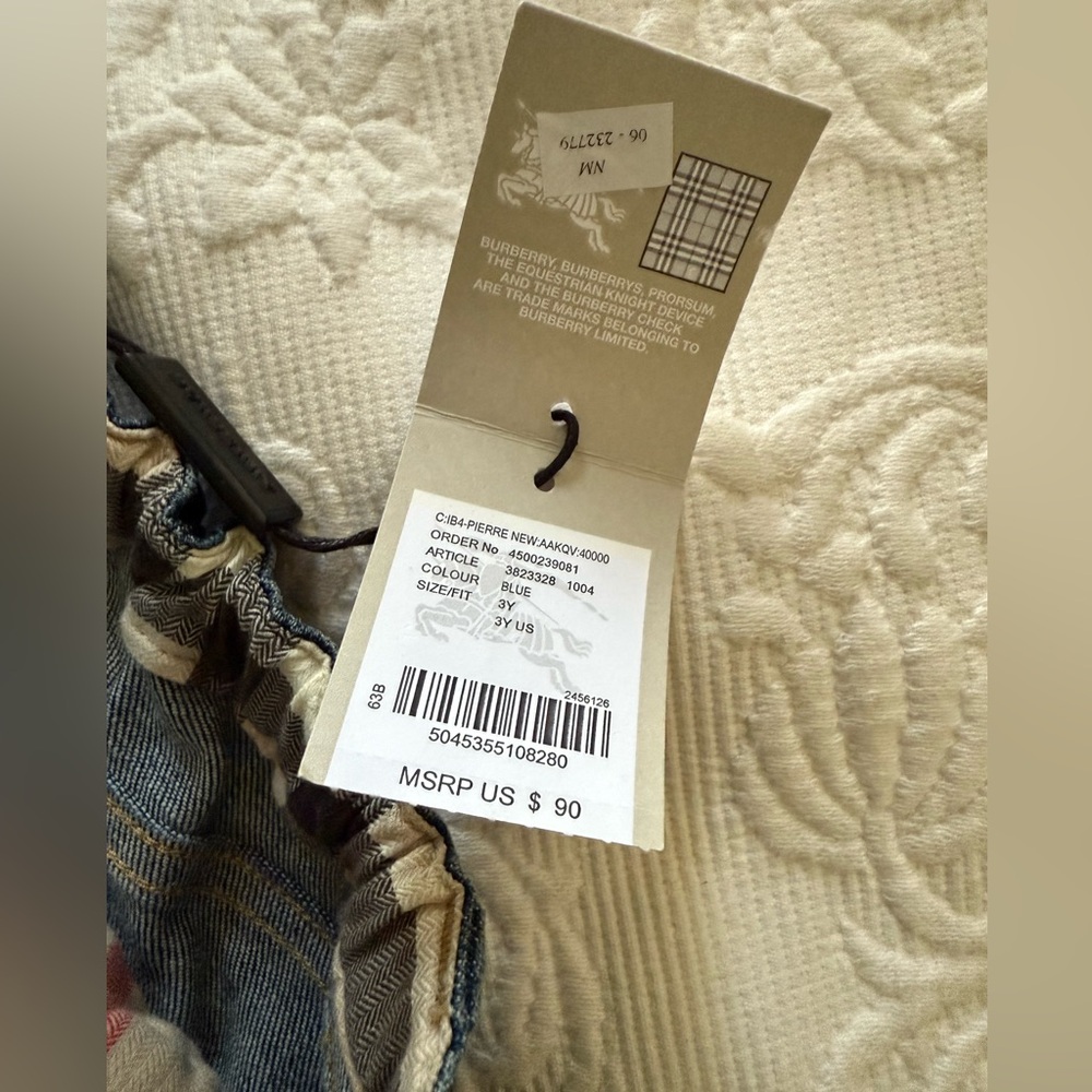 Burberry Baby/Kids Jeans with Classic novacheck plaid details USA Size 3Y NWT - Picture 7 of 11